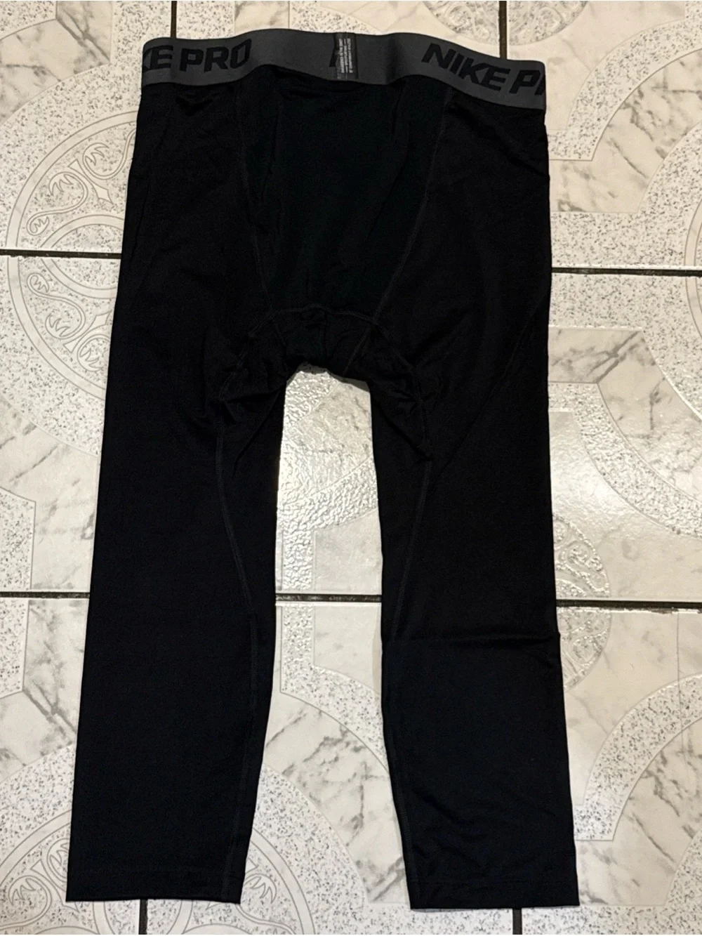 New Nike Pro NBA Player Issued 3/4 Compression Tights Men’s Sizes DN1547-010